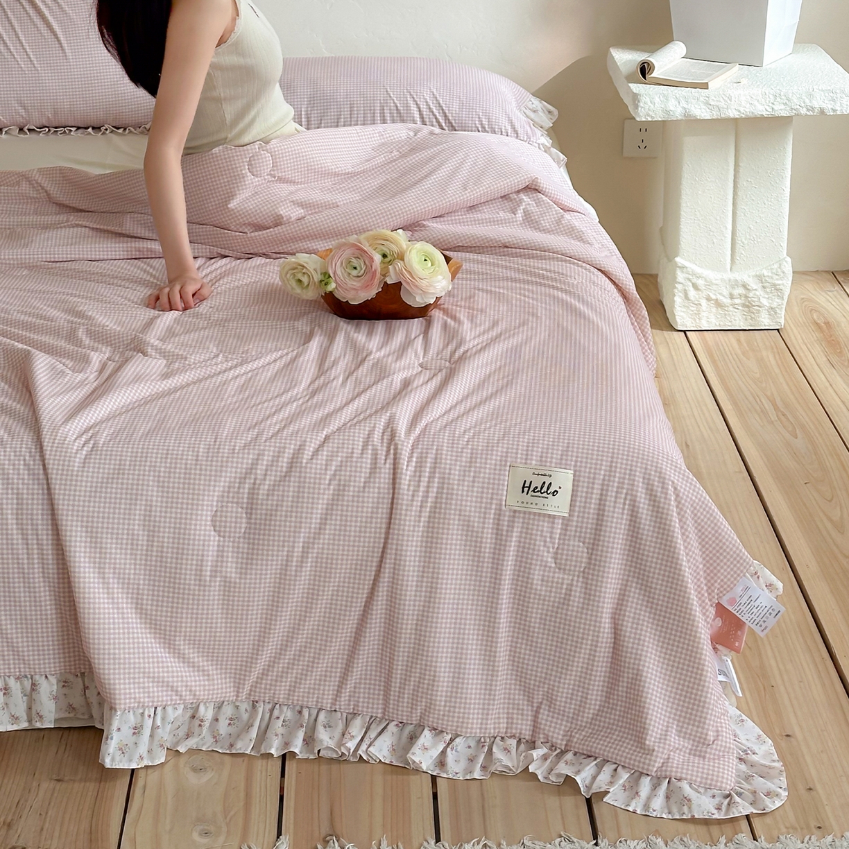 91家纺网 家纺一手货源 找家纺 RYB红黄兰 2026新款ins风夏被A类冰皮凉感夏凉被花边空调被 粉小格