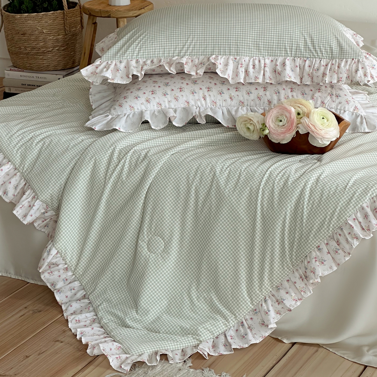 91家纺网 家纺一手货源 找家纺 RYB红黄兰 2026新款ins风夏被A类冰皮凉感夏凉被花边空调被 绿小格