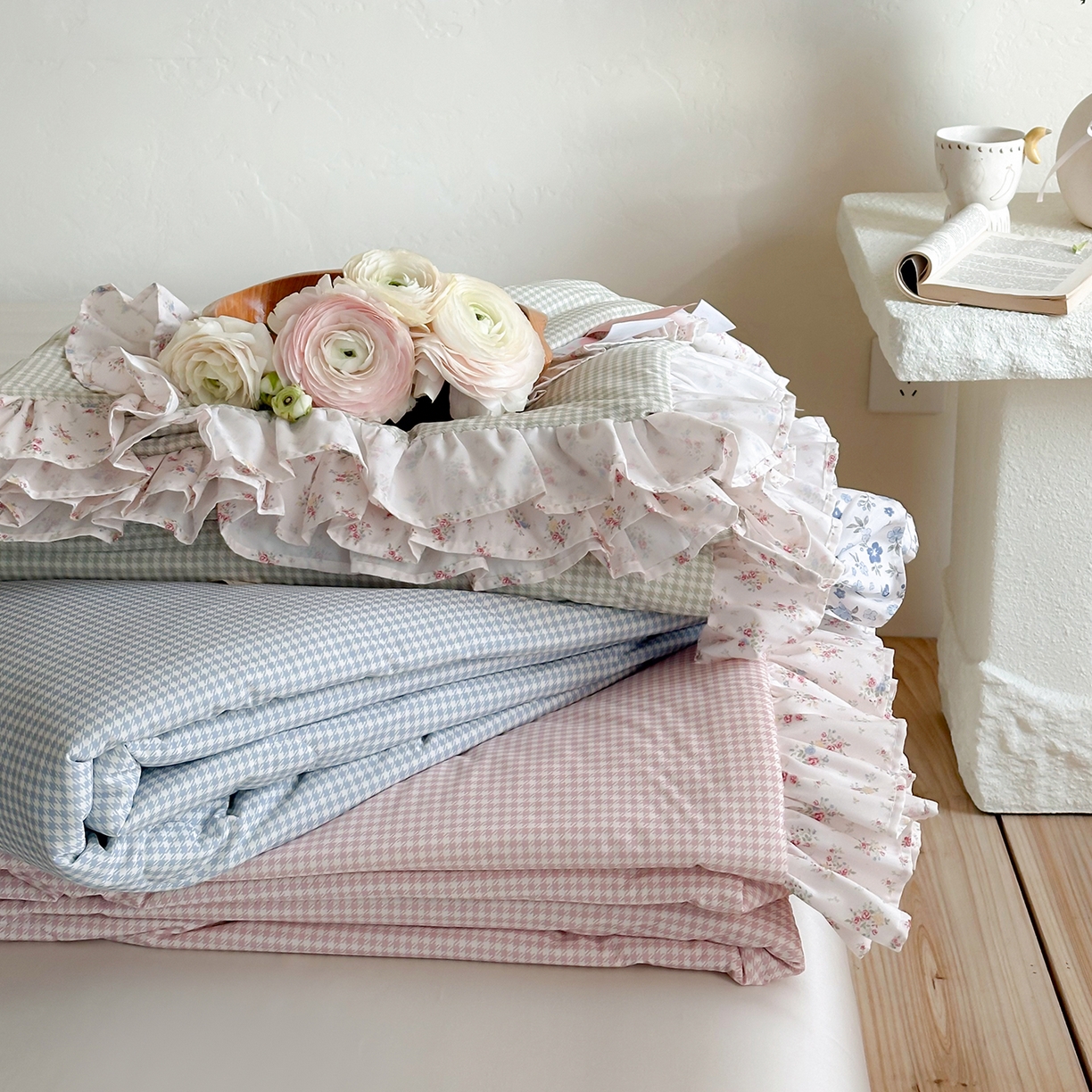 91家纺网 家纺一手货源 找家纺 RYB红黄兰 2026新款ins风夏被A类冰皮凉感夏凉被花边空调被 组合图