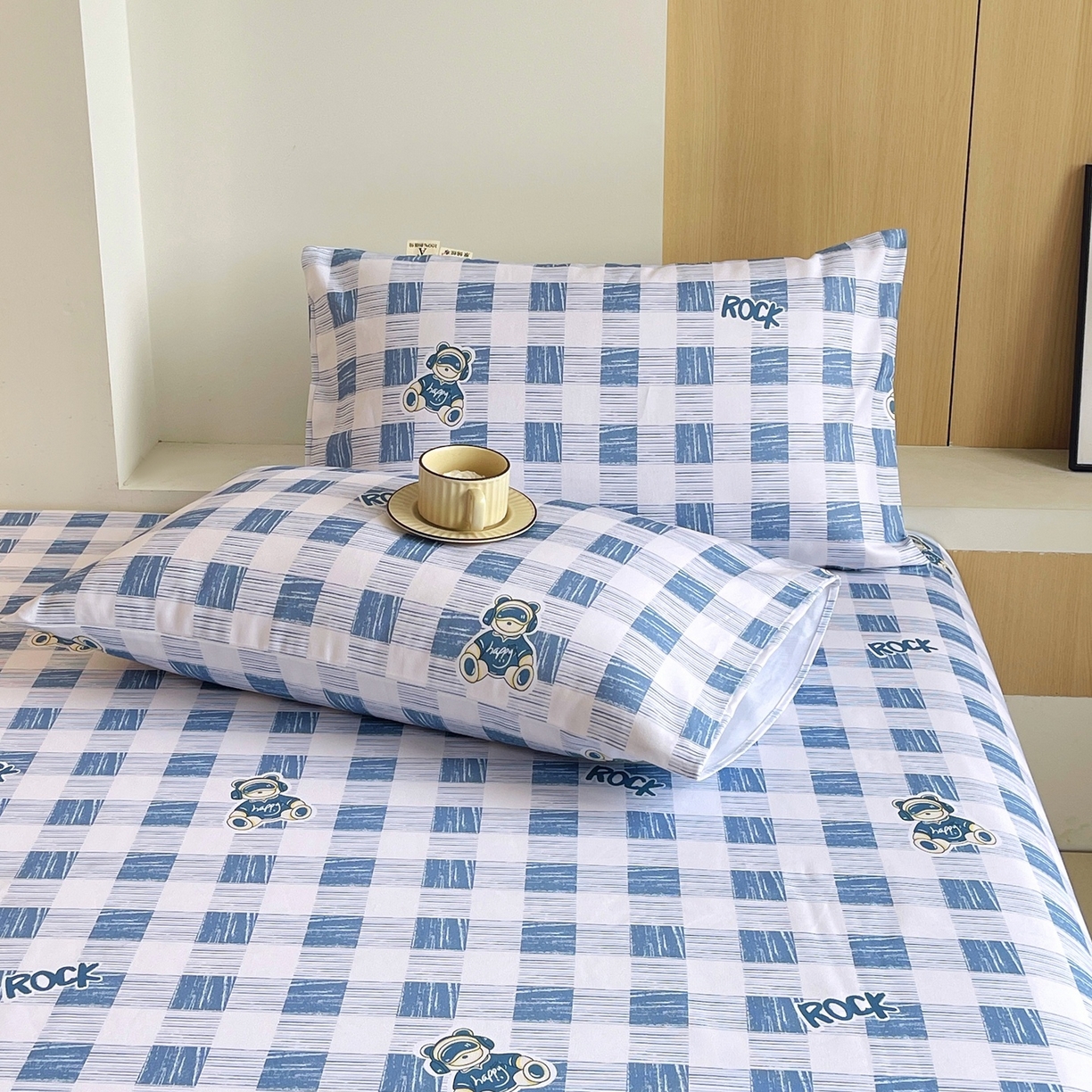 91家纺网 家纺一手货源 找家纺 春皖家纺 2026新款全棉老粗布普通款单枕套枕套单件 摇滚