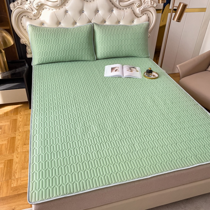 91家纺网 家纺一手货源 找家纺 默忆 2026新款凉感丝简约纯色乳胶凉席 荧光绿