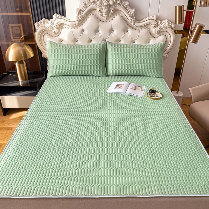 91家纺网 家纺一手货源 找家纺 默忆 2026新款凉感丝简约纯色乳胶凉席 荧光绿