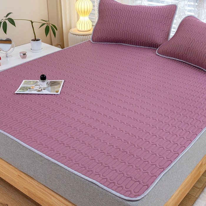 91家纺网 家纺一手货源 找家纺 默忆 2026新款凉感丝简约纯色乳胶凉席 轻奢紫