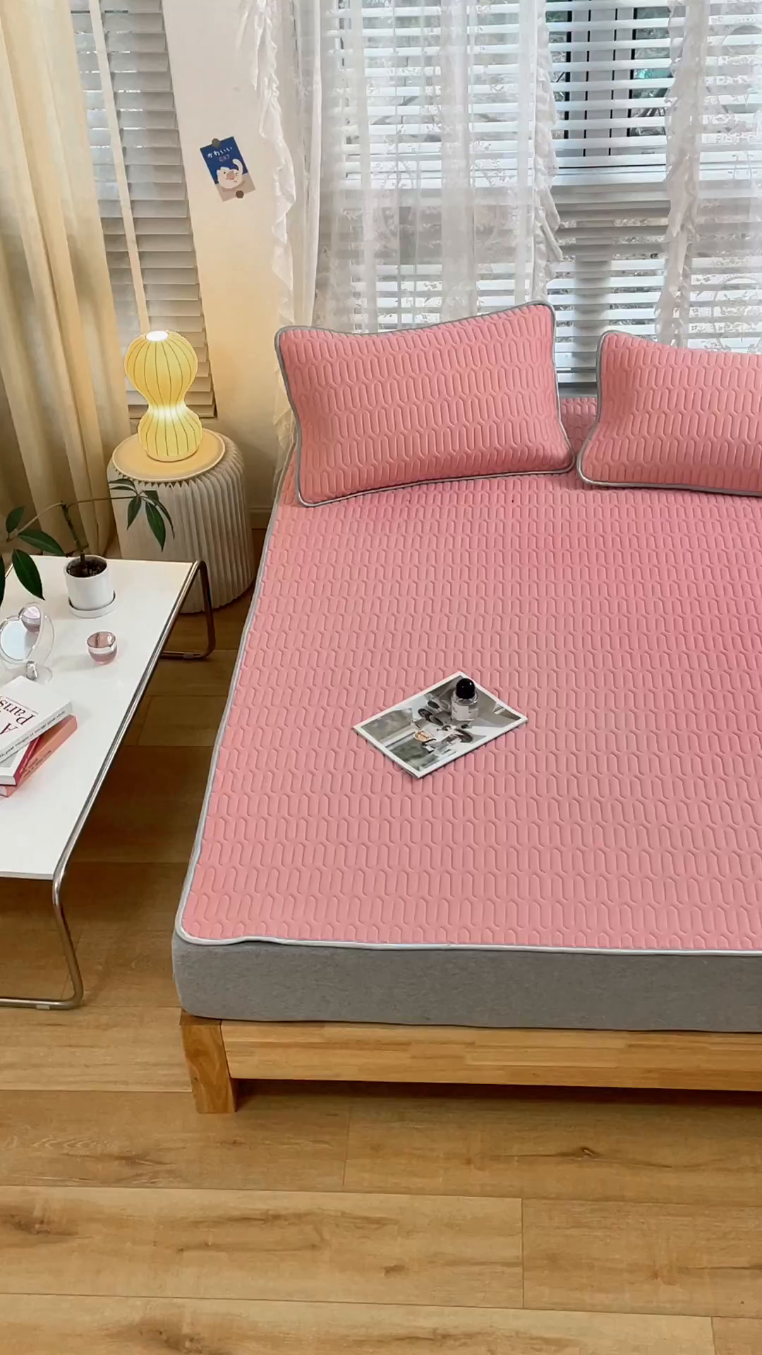 91家纺网 家纺一手货源 找家纺 默忆 2026新款凉感丝简约纯色乳胶凉席 藕粉