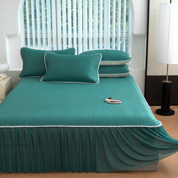 91家纺网 家纺一手货源 找家纺 默忆 2026新款3DA类直播网红热款凉感丝冰豆豆三明治复合床裙款凉席三件套 墨绿