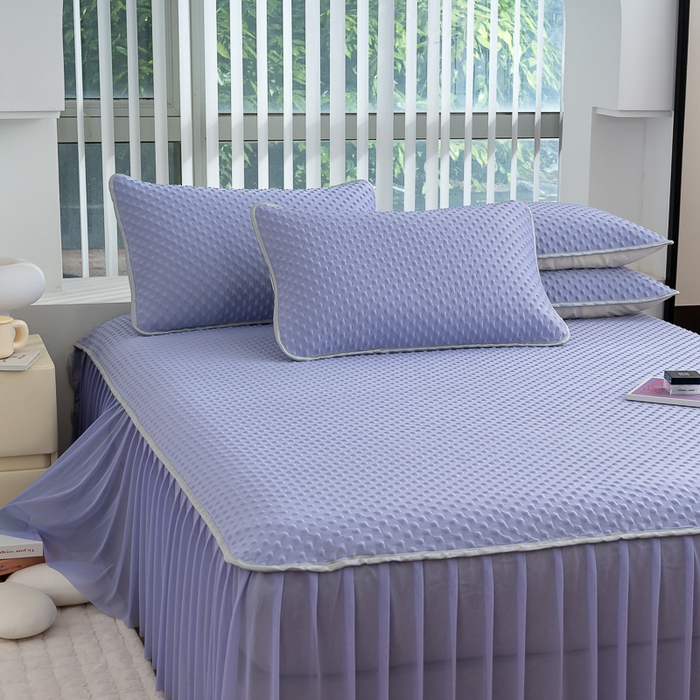 91家纺网 家纺一手货源 找家纺 默忆 2026新款3DA类直播网红热款凉感丝冰豆豆三明治复合床裙款凉席三件套 熏衣紫