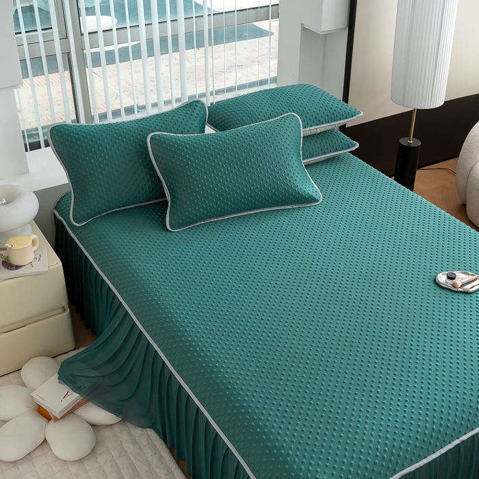 91家纺网 家纺一手货源 找家纺 默忆 2026新款3DA类直播网红热款凉感丝冰豆豆三明治复合床裙款凉席三件套 墨绿