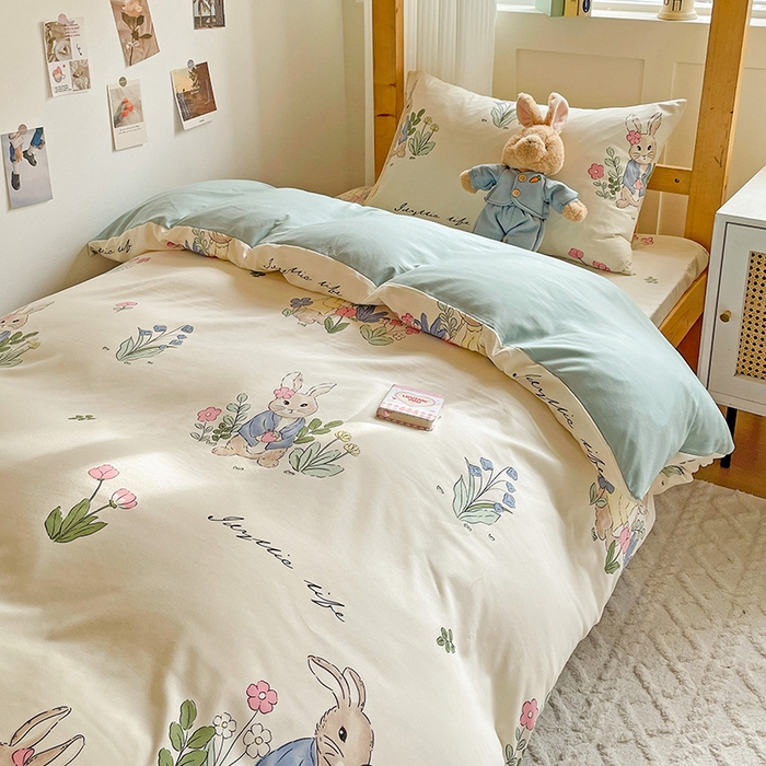 91家纺网 家纺一手货源 找家纺 纽缦家纺 2026新款A类水洗棉学生套件系列 兔sweet