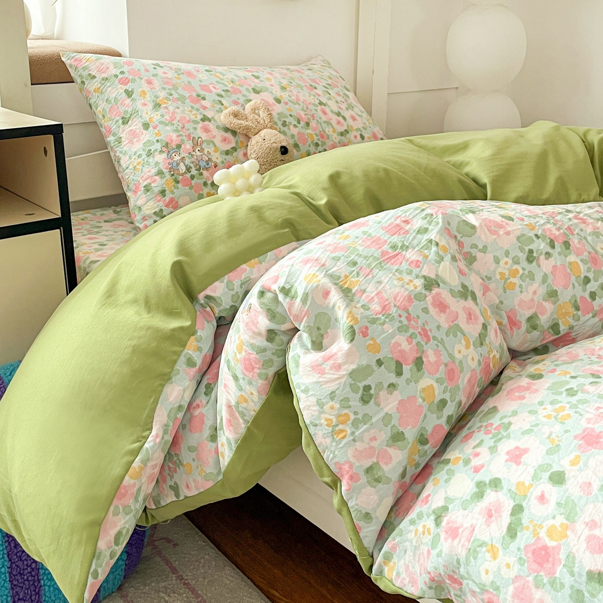 91家纺网 家纺一手货源 找家纺 纽缦家纺 2026新款A类水洗棉学生套件系列 小兔岛