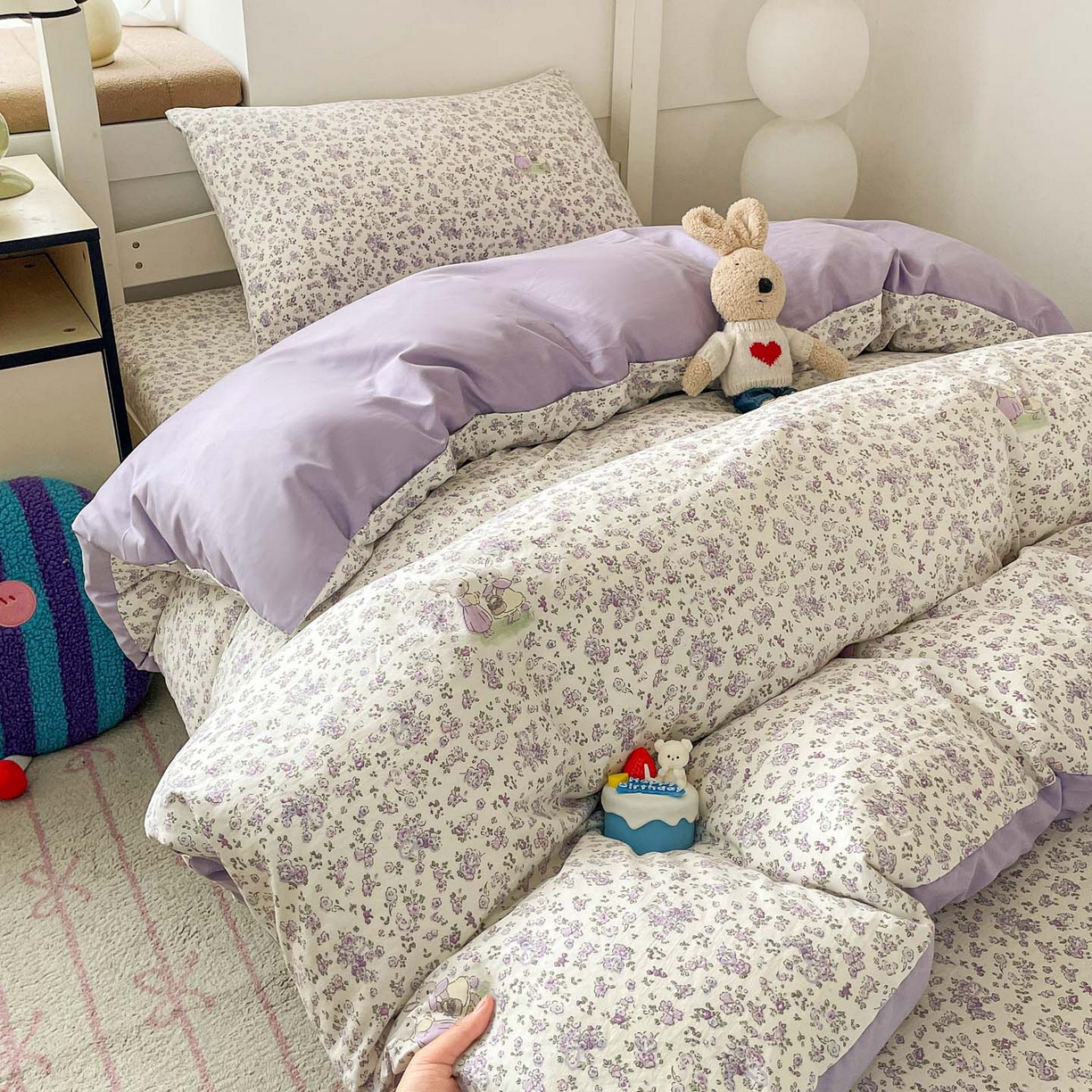 91家纺网 家纺一手货源 找家纺 纽缦家纺 2026新款A类水洗棉学生套件系列 小兔花漾