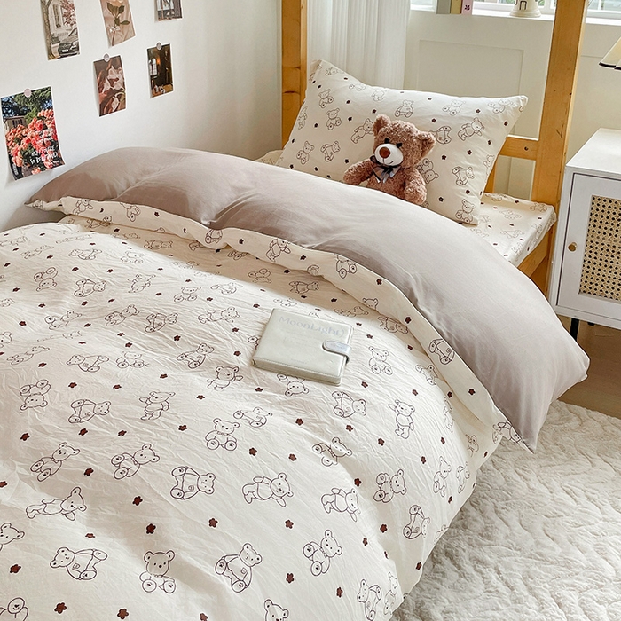 91家纺网 家纺一手货源 找家纺 纽缦家纺 2026新款A类水洗棉学生套件系列 小熊院长