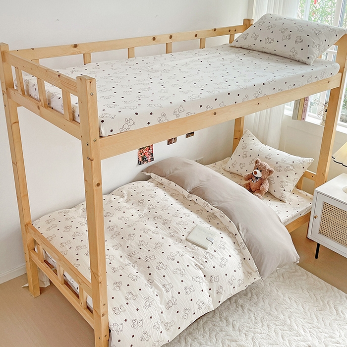 91家纺网 家纺一手货源 找家纺 纽缦家纺 2026新款A类水洗棉学生套件系列 小熊院长