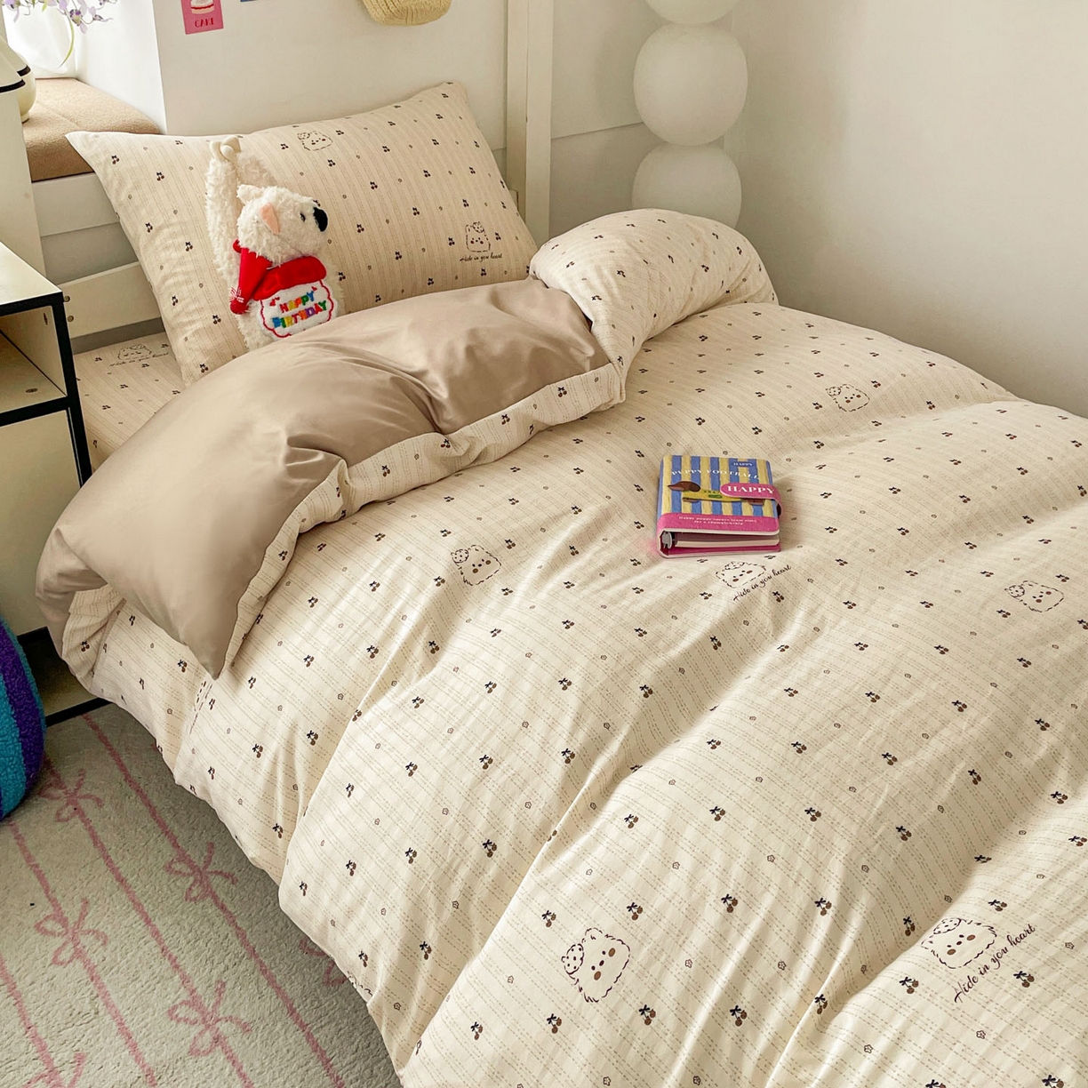 91家纺网 家纺一手货源 找家纺 纽缦家纺 2026新款A类水洗棉学生套件系列 心藏软猫