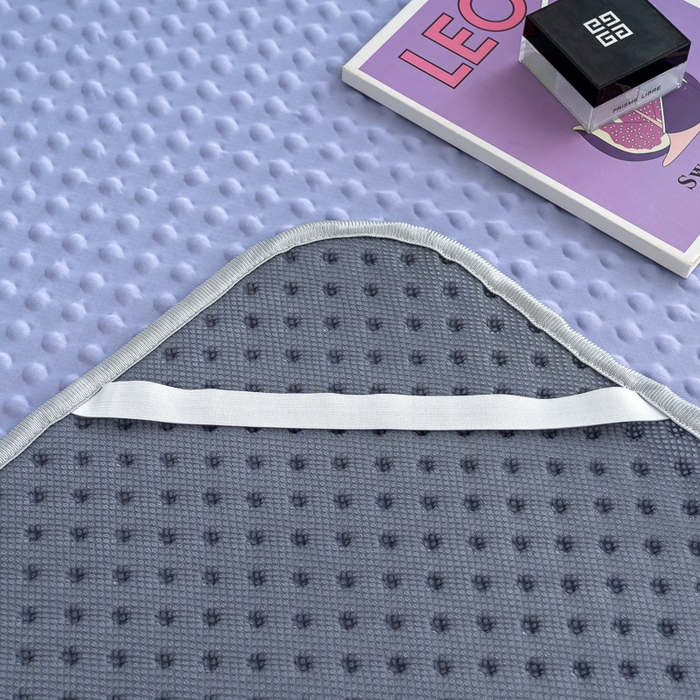 91家纺网 家纺一手货源 找家纺 默忆 2026新款3D轻奢风A类直播网红热款凉感丝冰豆豆三明治复合床单款凉席两件套三件套 熏衣紫