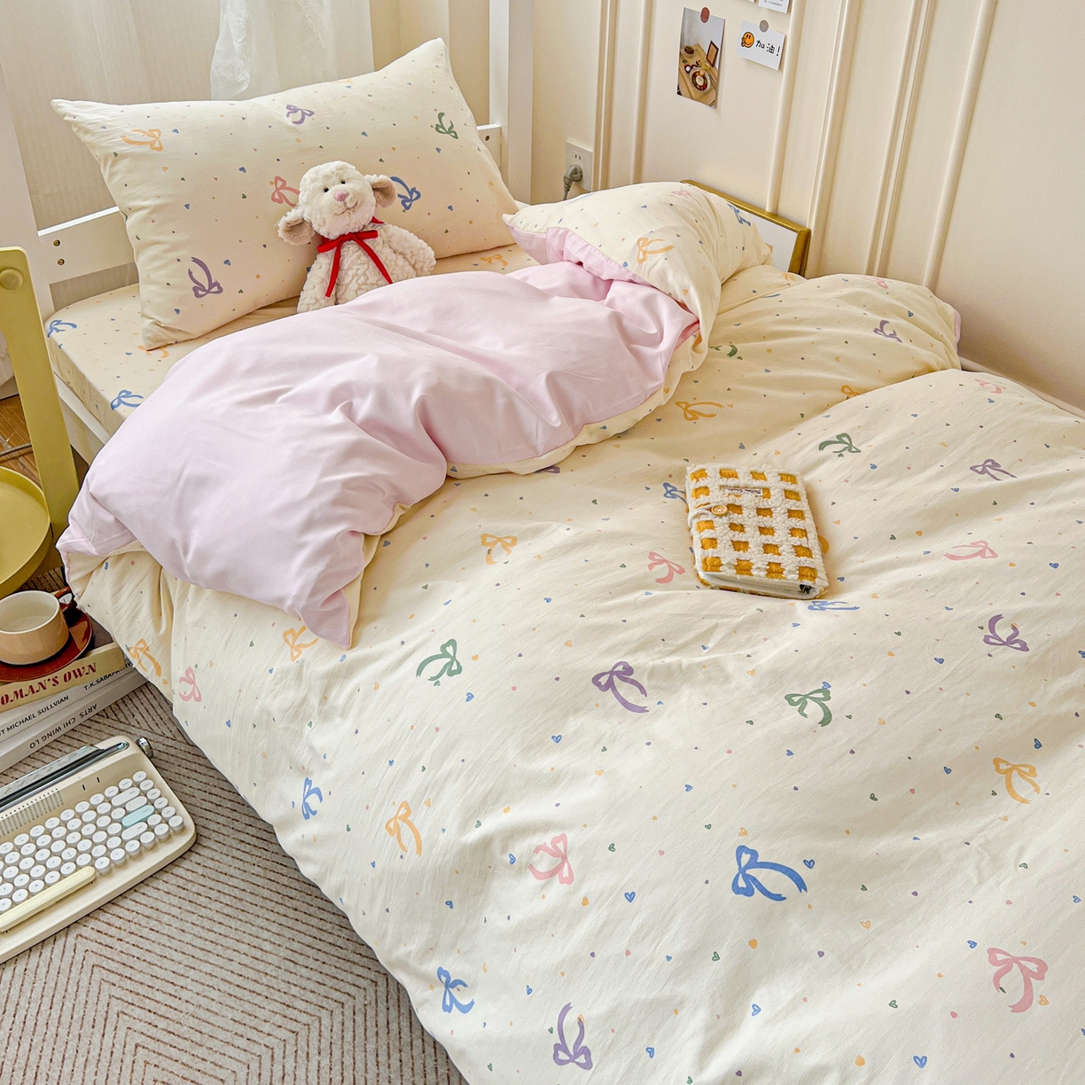 91家纺网 家纺一手货源 找家纺 纽缦家纺 2026新款A类水洗棉学生套件系列 星梦蝶结