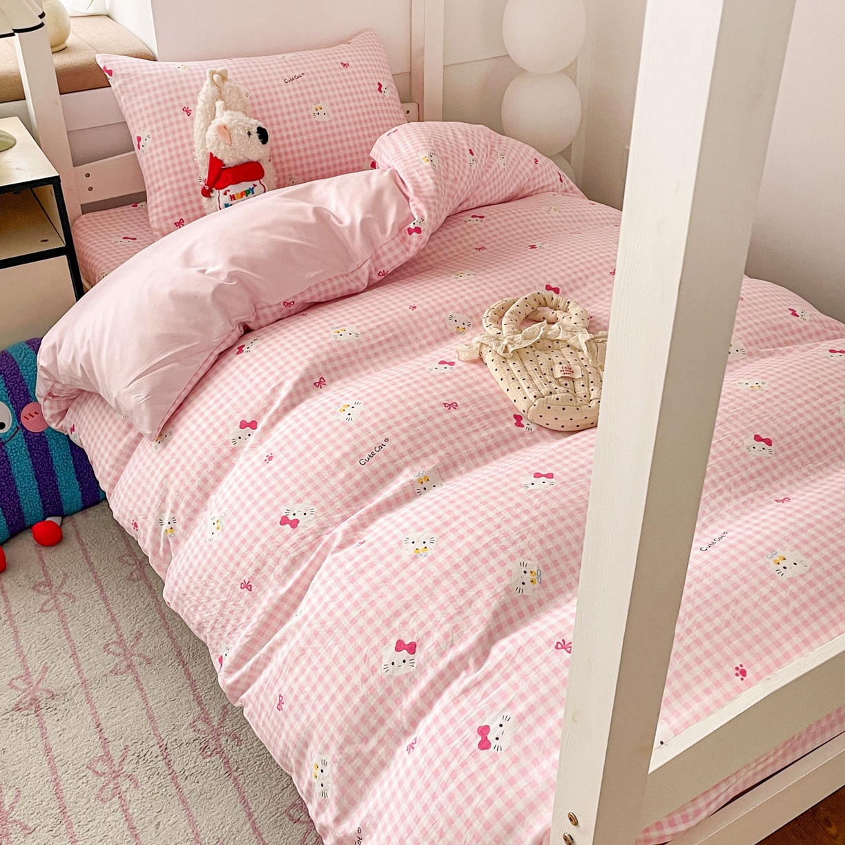 纽缦家纺 2026新款A类水洗棉学生套件系列 宅宅猫爪粉