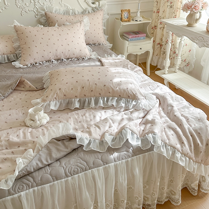 91家纺网 家纺一手货源 找家纺 网红馆（ck家纺） 2026新款韩系巴黎纱印花床裙夏被四件套 玫瑰