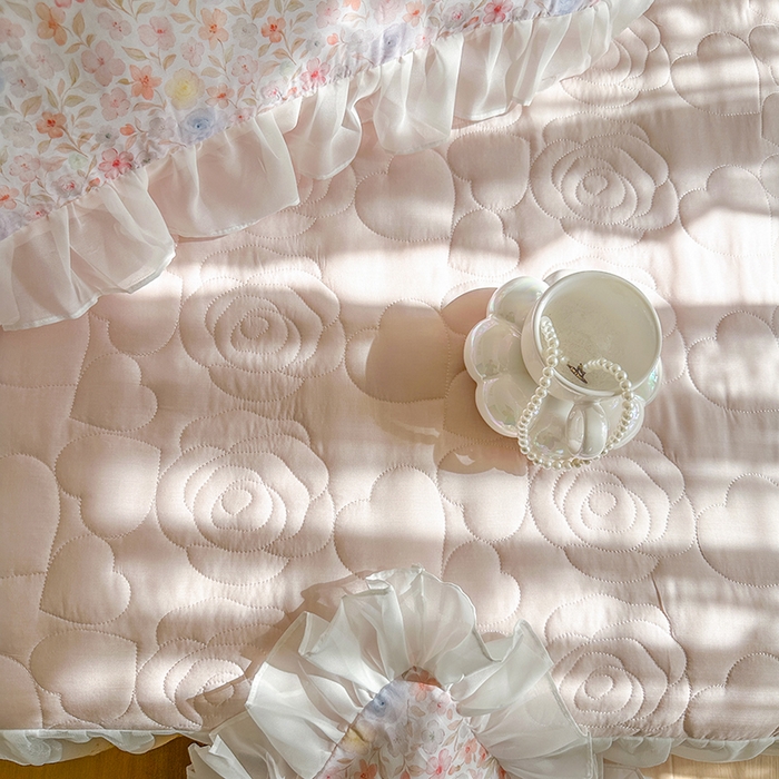 91家纺网 家纺一手货源 找家纺 网红馆（ck家纺） 2026新款韩系巴黎纱印花床裙夏被四件套 梦露