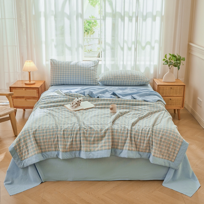 91家纺网 家纺一手货源 找家纺 雅萱家纺 2026新款全棉色织水洗棉棉花夏被 未央-蓝 棉花夏被四件套