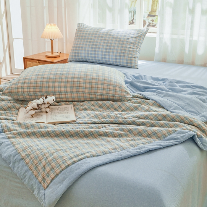 91家纺网 家纺一手货源 找家纺 雅萱家纺 2026新款全棉色织水洗棉棉花夏被 未央-蓝 棉花夏被四件套