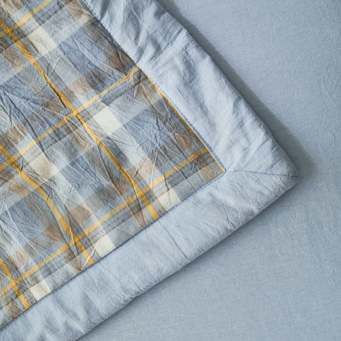 91家纺网 家纺一手货源 找家纺 雅萱家纺 2026新款全棉色织水洗棉棉花夏被 意境-兰星格 棉花夏被四件套