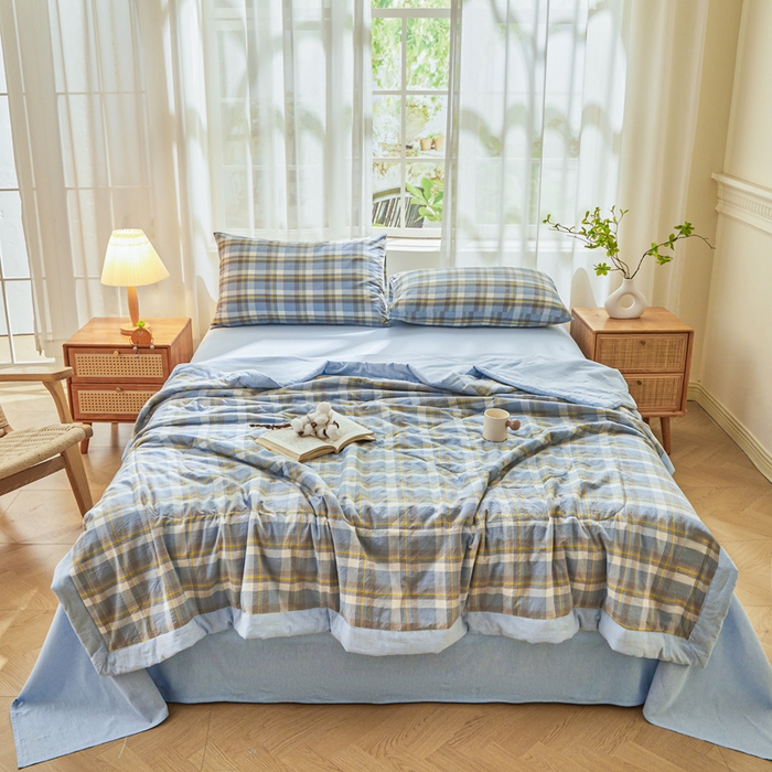 91家纺网 家纺一手货源 找家纺 雅萱家纺 2026新款全棉色织水洗棉棉花夏被 意境-兰星格 棉花夏被四件套