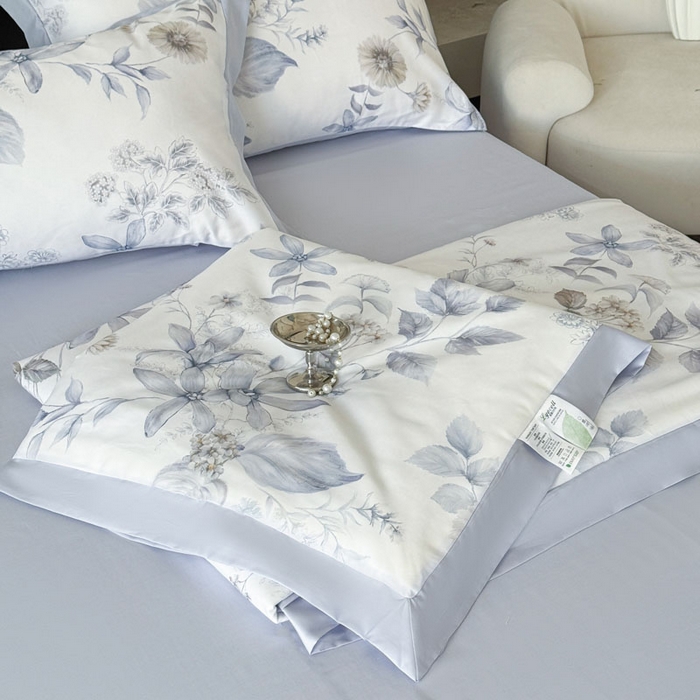 91家纺网 家纺一手货源 找家纺 莱豫家纺 2026新款莱赛尔天丝夏被四件套 春意然蓝