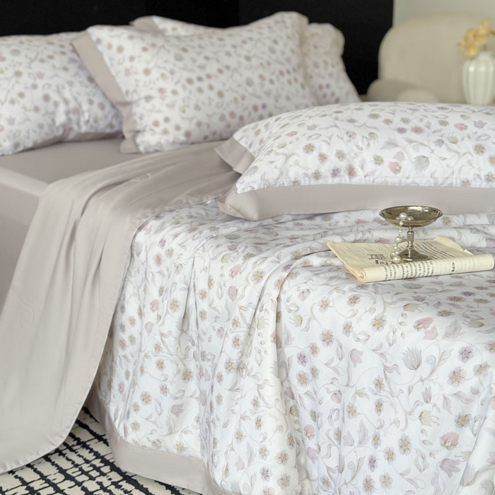 91家纺网 家纺一手货源 找家纺 莱豫家纺 2026新款莱赛尔天丝夏被四件套 蔷薇花眠紫灰