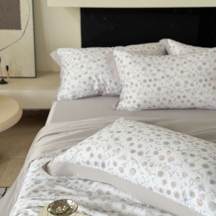 91家纺网 家纺一手货源 找家纺 莱豫家纺 2026新款莱赛尔天丝夏被四件套 蔷薇花眠紫灰