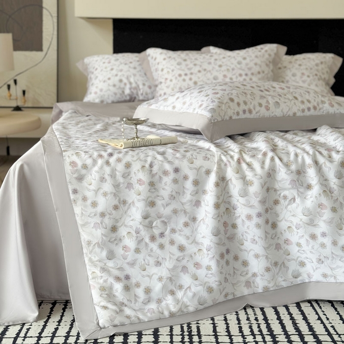 91家纺网 家纺一手货源 找家纺 莱豫家纺 2026新款莱赛尔天丝夏被四件套 蔷薇花眠紫灰