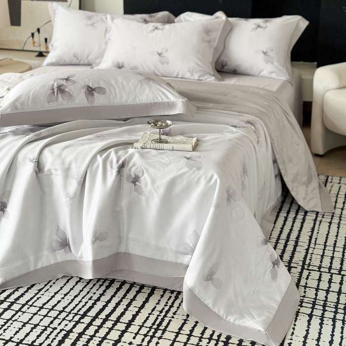 91家纺网 家纺一手货源 找家纺 莱豫家纺 2026新款莱赛尔天丝夏被四件套 雾蝶花紫