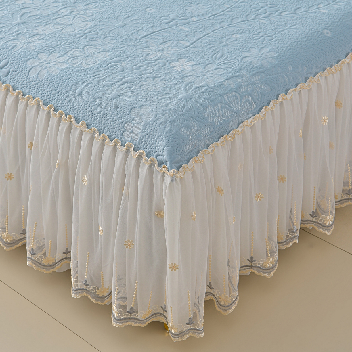 91家纺网 家纺一手货源 找家纺 民新家纺 2026新款3D立体冰豆豆席床裙三件套 漫舞-蓝