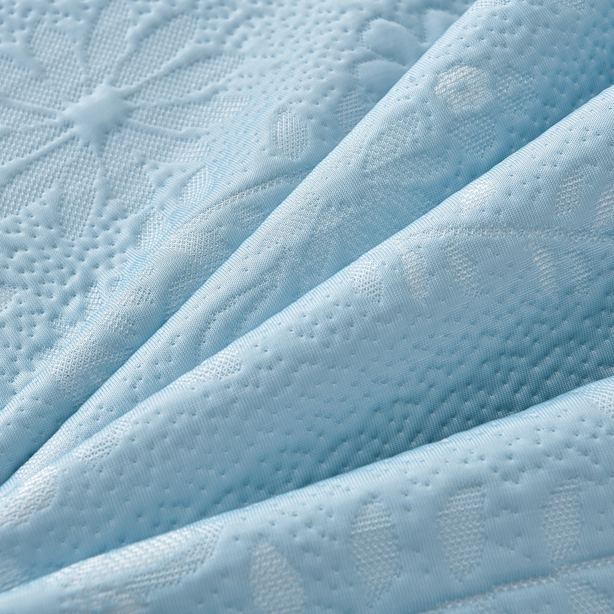 91家纺网 家纺一手货源 找家纺 民新家纺 2026新款3D立体冰豆豆席床裙三件套 漫舞-蓝