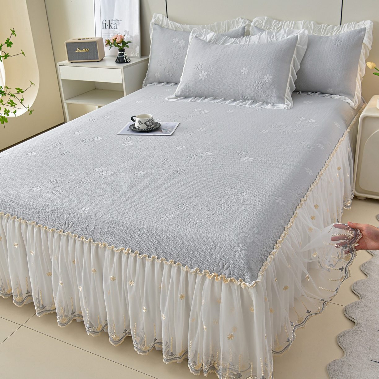 91家纺网 家纺一手货源 找家纺 （总）民新家纺 2026新款3D立体冰豆豆席床裙三件套