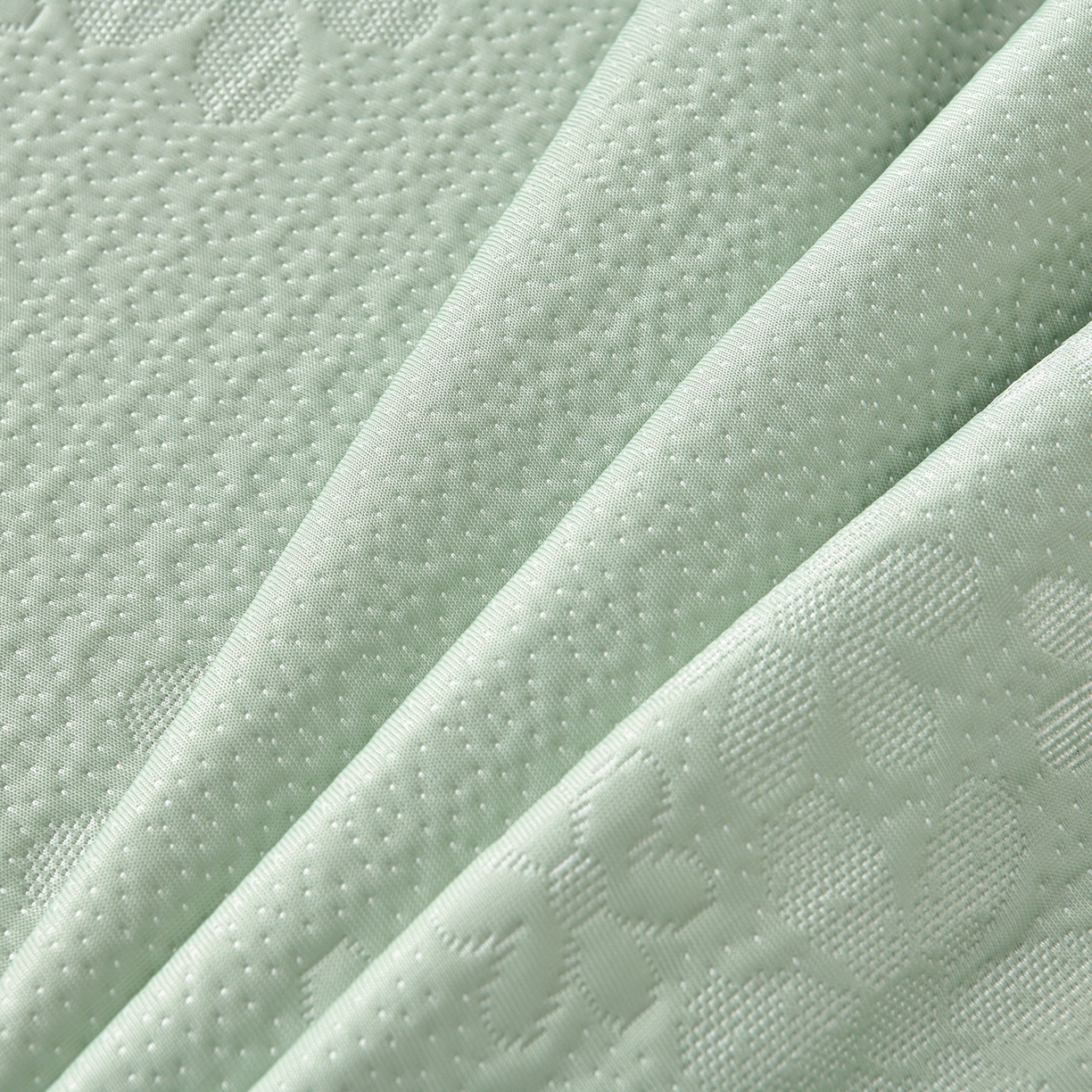 91家纺网 家纺一手货源 找家纺 民新家纺 2026新款3D立体冰豆豆席床裙三件套 幸运花朵-绿