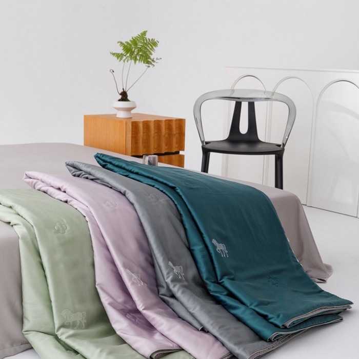 CINNY馨宜 2026新款60莱赛尔大豆纤维撞色天丝夏被-伯爵 组合图