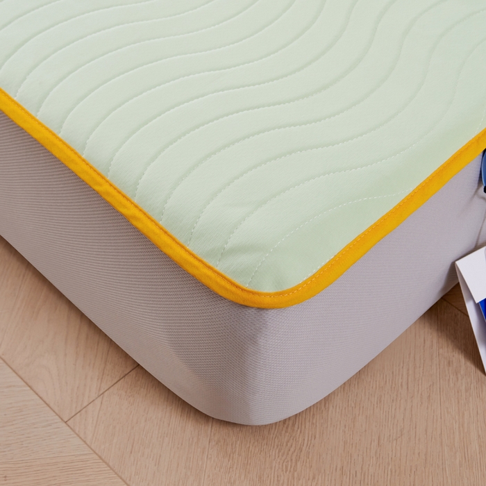 91家纺网 家纺一手货源 找家纺 CINNY馨宜 2026新款锦纶瞬间凉感凉席床笠 绿色