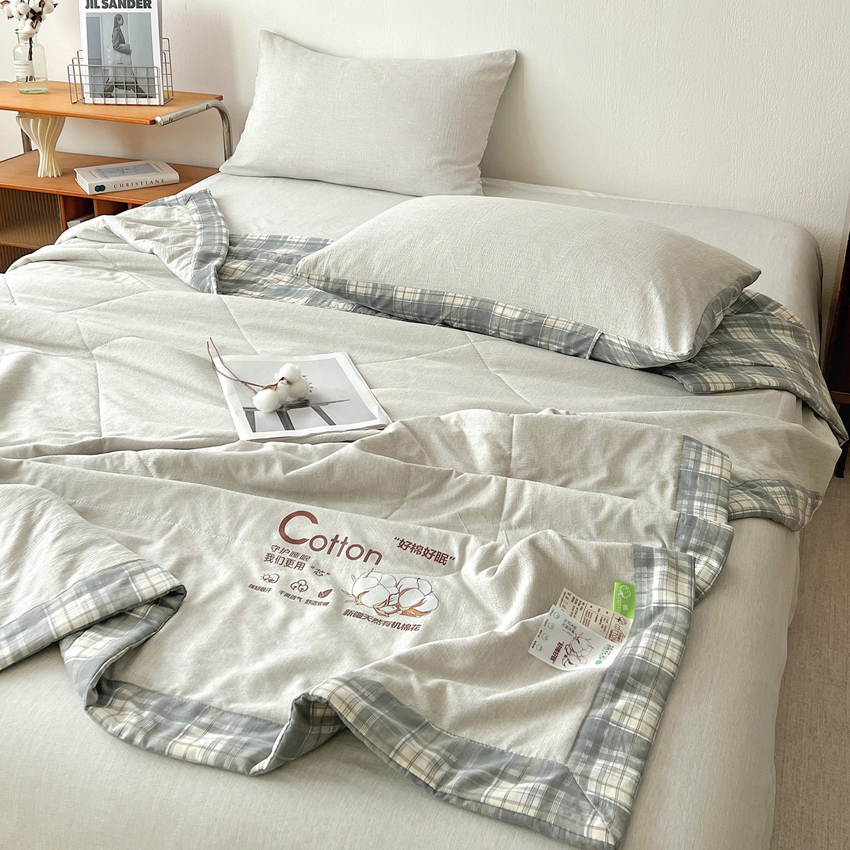 91家纺网 家纺一手货源 找家纺 鹿辉家居（原吉欧力） 2026新款100%新疆棉花水洗色织夏被四件套 灰色
