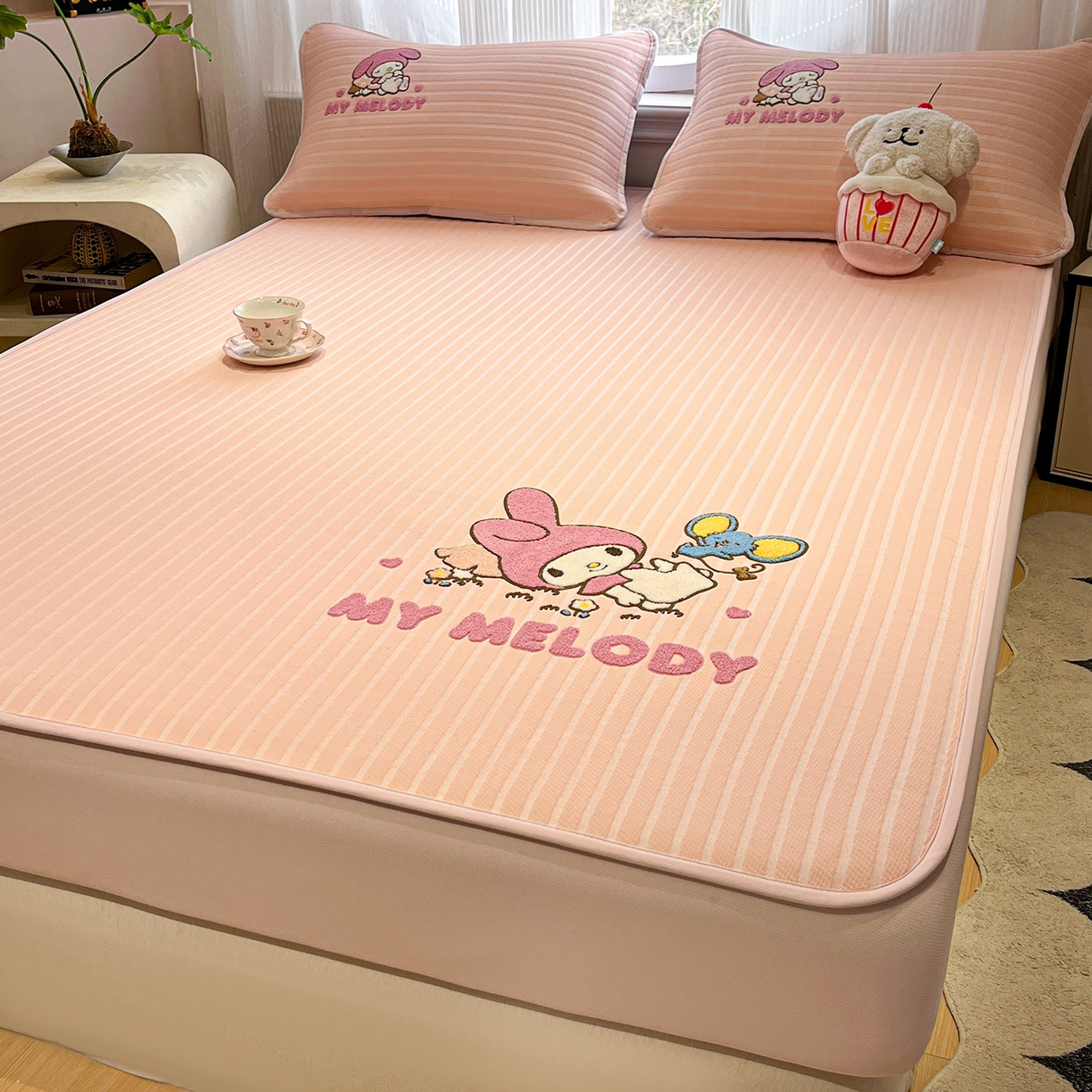 91家纺网 家纺一手货源 找家纺 （总）蓝邻家纺 2026新款PE提花三丽鸥毛巾绣凉席床笠