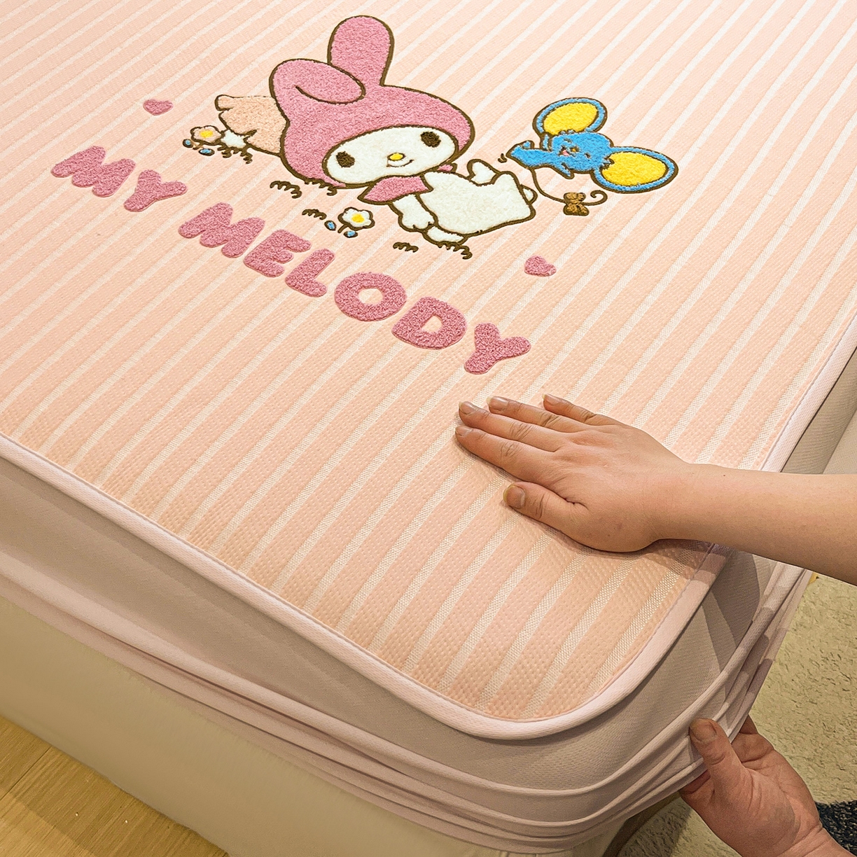 91家纺网 家纺一手货源 找家纺 （总）蓝邻家纺 2026新款PE提花三丽鸥毛巾绣凉席床笠