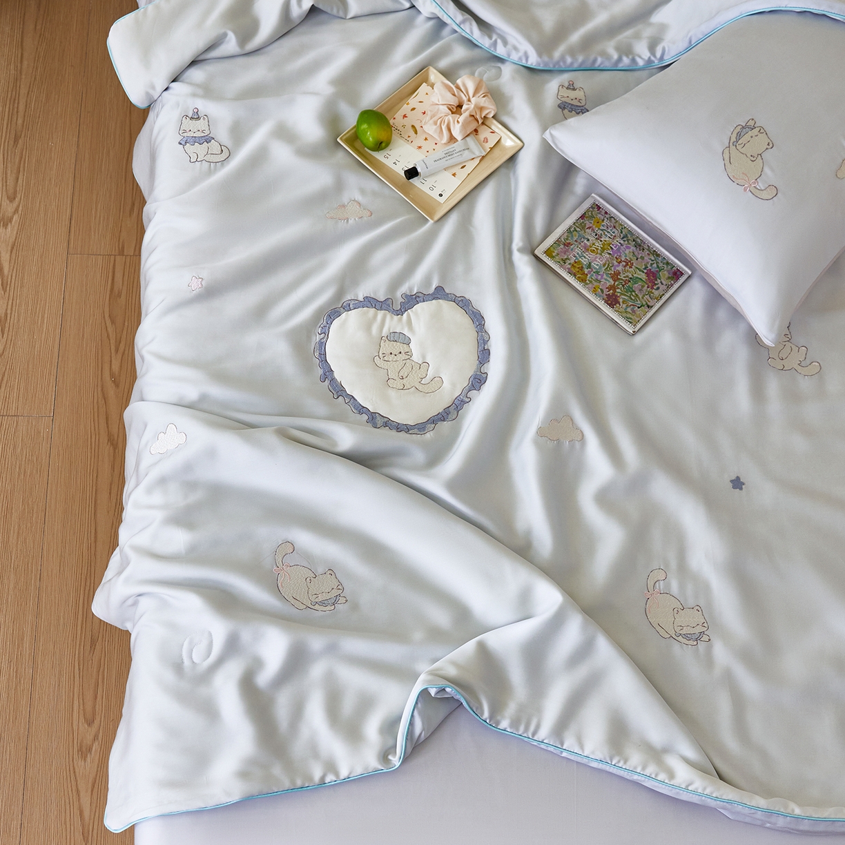 91家纺网 家纺一手货源 找家纺 风向标家纺 2026新款50天丝大豆棉夏被-萌宠甜夏系列 甜梦心愿