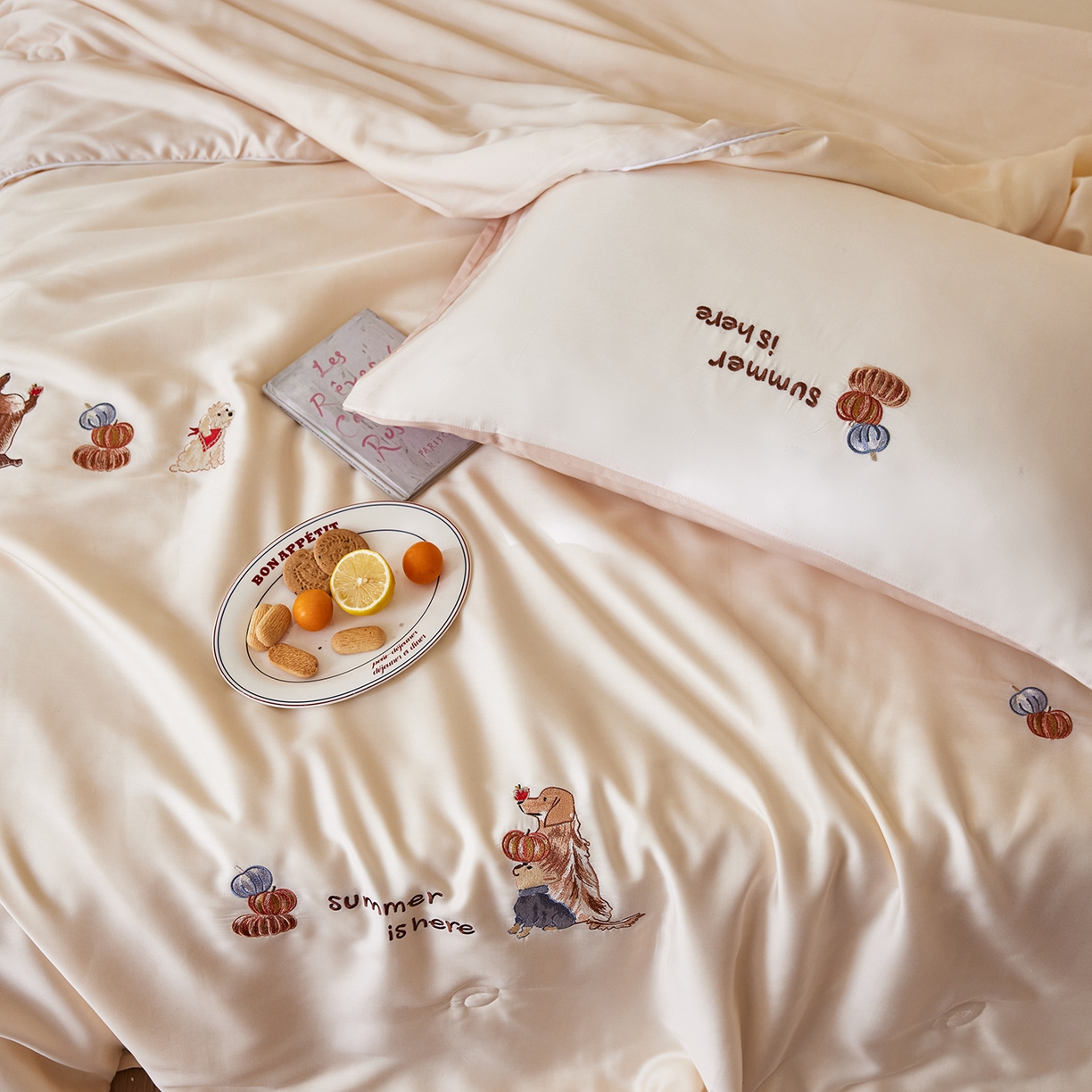 91家纺网 家纺一手货源 找家纺 风向标家纺 2026新款50天丝大豆棉夏被-萌宠甜夏系列 南瓜小狗