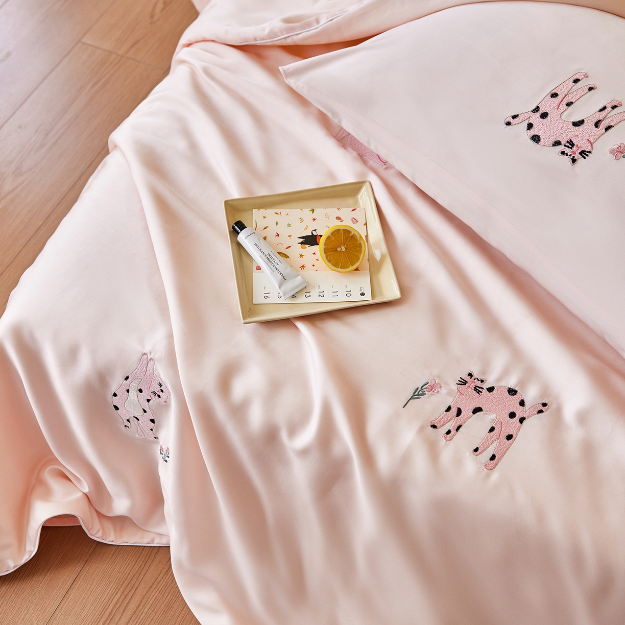 91家纺网 家纺一手货源 找家纺 （总）风向标家纺 2026新款50天丝大豆棉夏被-萌宠甜夏系列