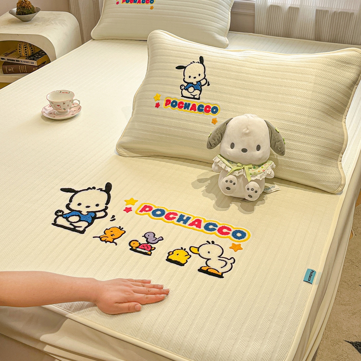 91家纺网 家纺一手货源 找家纺 （总）蓝邻家纺 2026新款PE提花三丽鸥毛巾绣凉席床笠