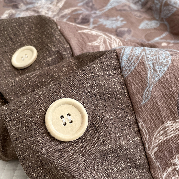 91家纺网 家纺一手货源 找家纺 圣比熊 2026新款A类夏天原麻纽扣加厚夏被宿舍双人床仿亚麻被子被芯 金枝玉叶