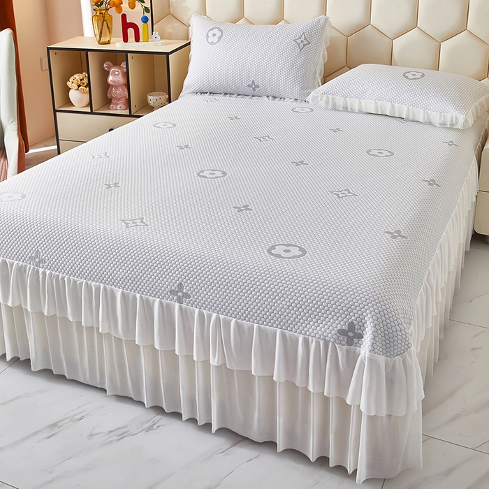 91家纺网 家纺一手货源 找家纺 栩裕纺织 2026新款冰豆豆凉席床裙款 灰色