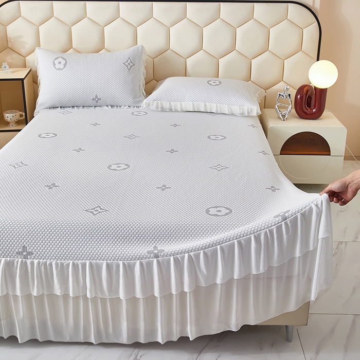 91家纺网 家纺一手货源 找家纺 栩裕纺织 2026新款冰豆豆凉席床裙款 灰色