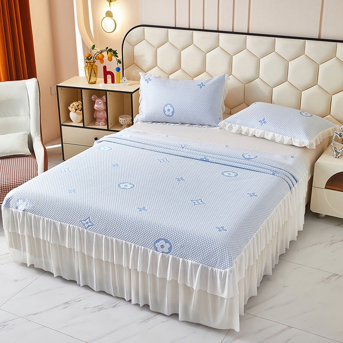 91家纺网 家纺一手货源 找家纺 栩裕纺织 2026新款冰豆豆凉席床裙款 蓝色