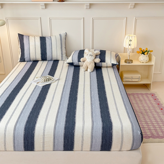 91家纺网 家纺一手货源 找家纺 缦彩 2026新款A类全棉老粗布床笠单件加厚床罩三件套 简纹蓝调