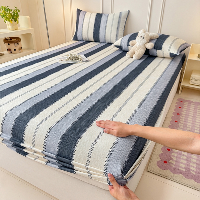 91家纺网 家纺一手货源 找家纺 缦彩 2026新款A类全棉老粗布床笠单件加厚床罩三件套 简纹蓝调